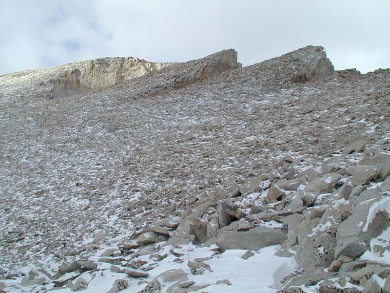 PB010245